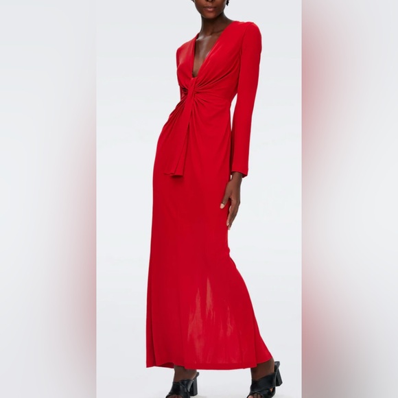 DIANE VON FURSTENBERG Lauren Dress in Red - Picture 6 of 15
